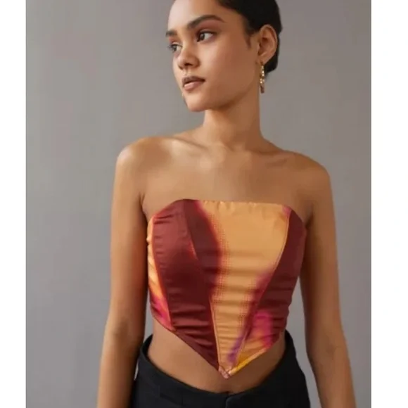 uo hanky hem cropped top - Picture 4 of 6